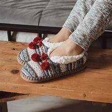 Mukluks Slippers