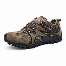 Outdoor Tracking Shoes