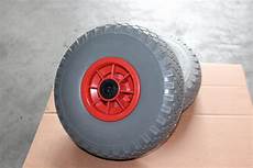 Rubber Shoes Suppliers