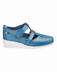 Soles Shoes Store