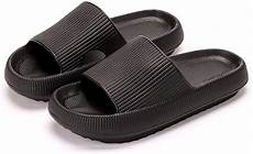 Sootheze Slippers