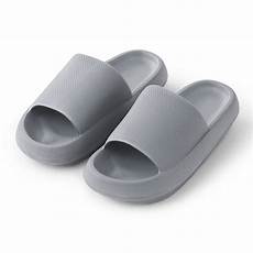 Sootheze Slippers
