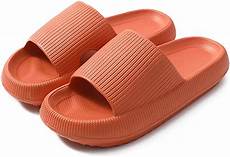 Sootheze Slippers