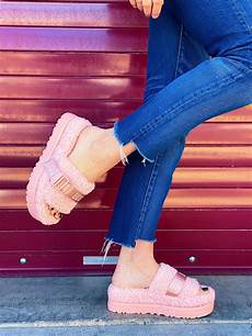 Ugg Fluffita