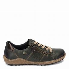 Woman's Shoes